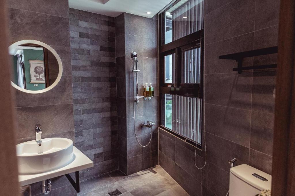 Wandao Bed and Breakfast Donggang Exteriör bild